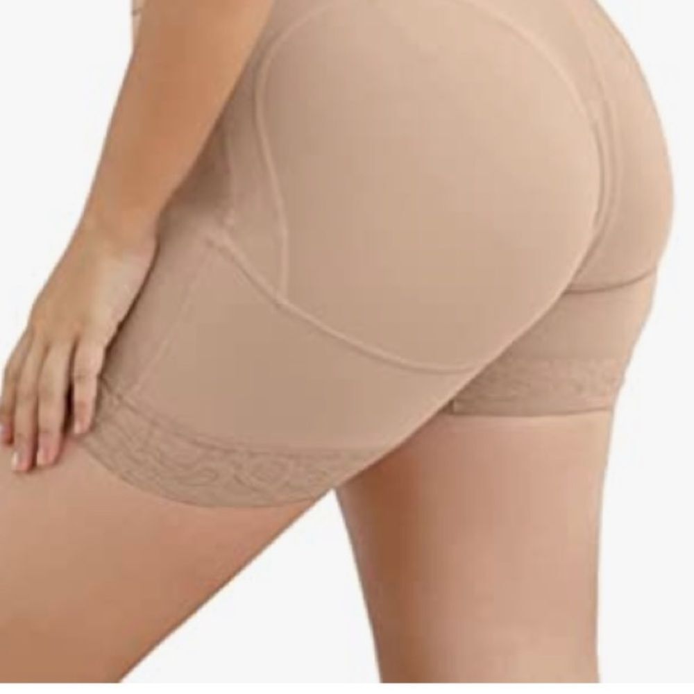 JOSHINE Womens Shaping Strap Control‎ Shorts Tan NWT in packaging